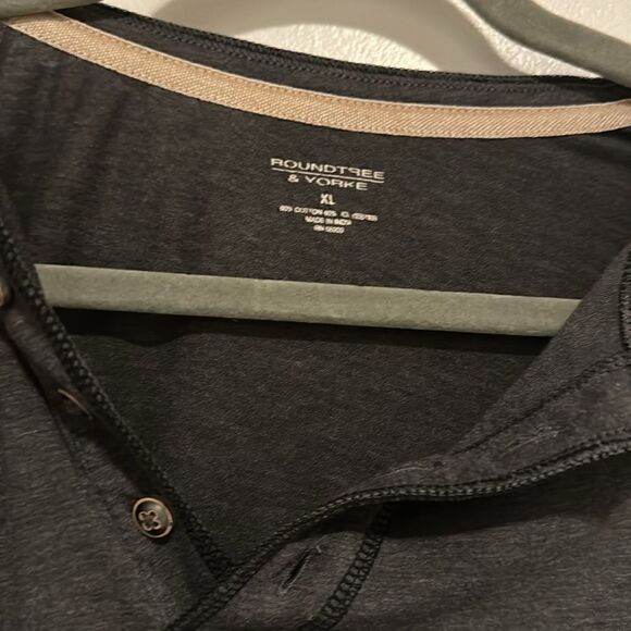 Roundtree & York Long Sleeve Shirt Size XL - Picture 2 of 4